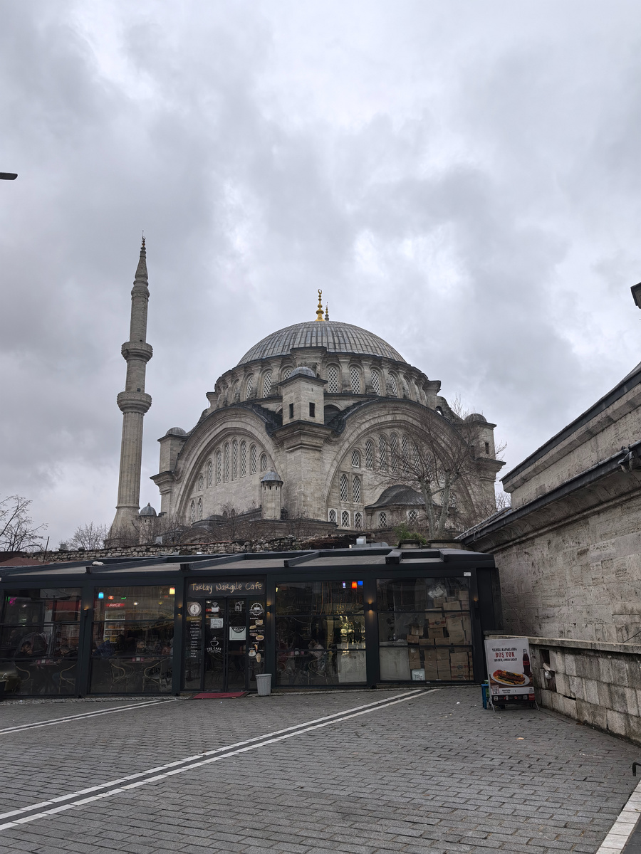 При каком правителе у турецких граждан появилась фамилия?