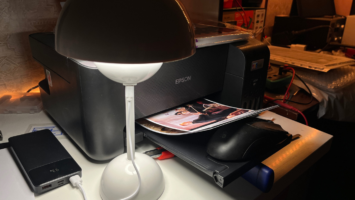 Подкладка в выходной лоток принтера Epson L3250