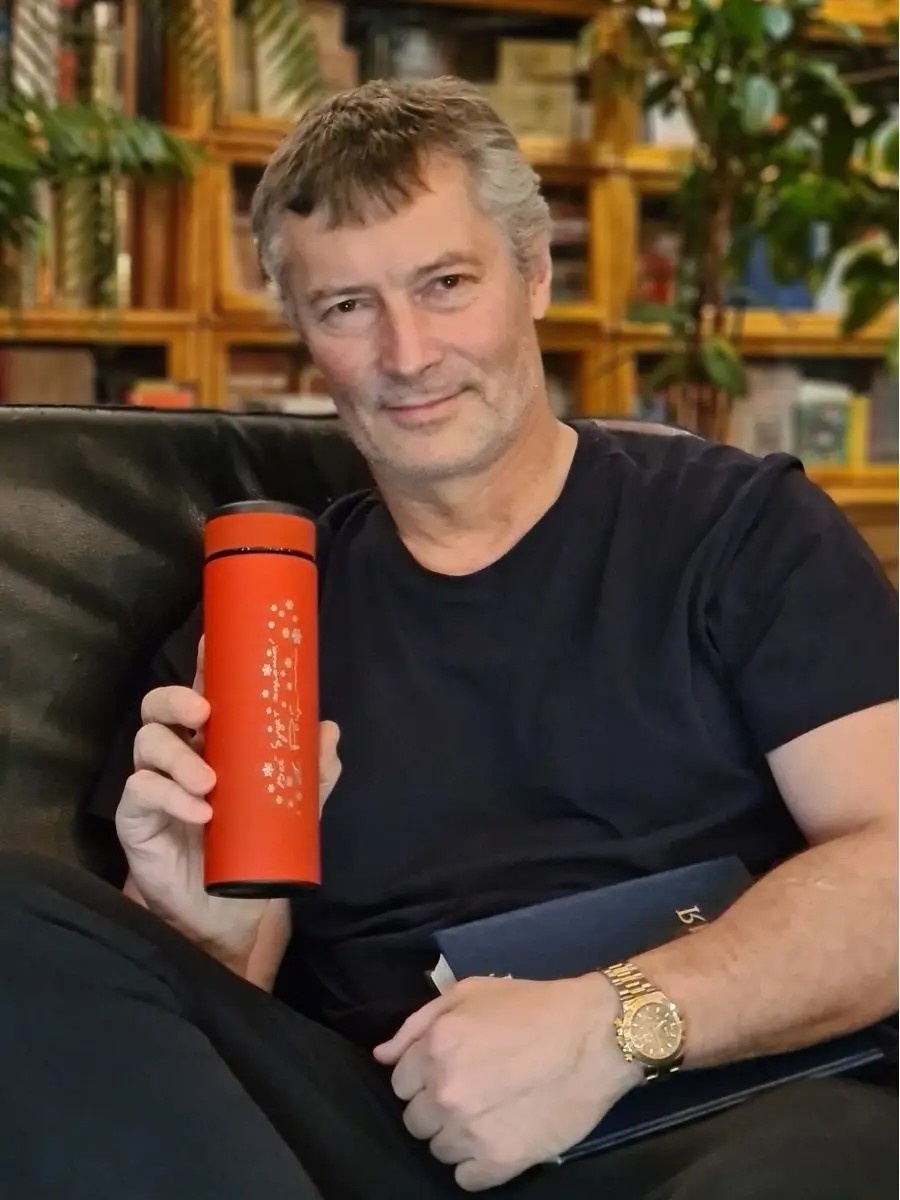 Мерч от иноагента пользуется популярностью у покупателей.