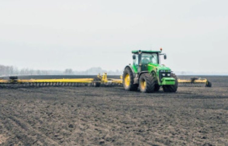    На полевые весенние работы 2025 липецким аграриям предоставят солидную господдержку