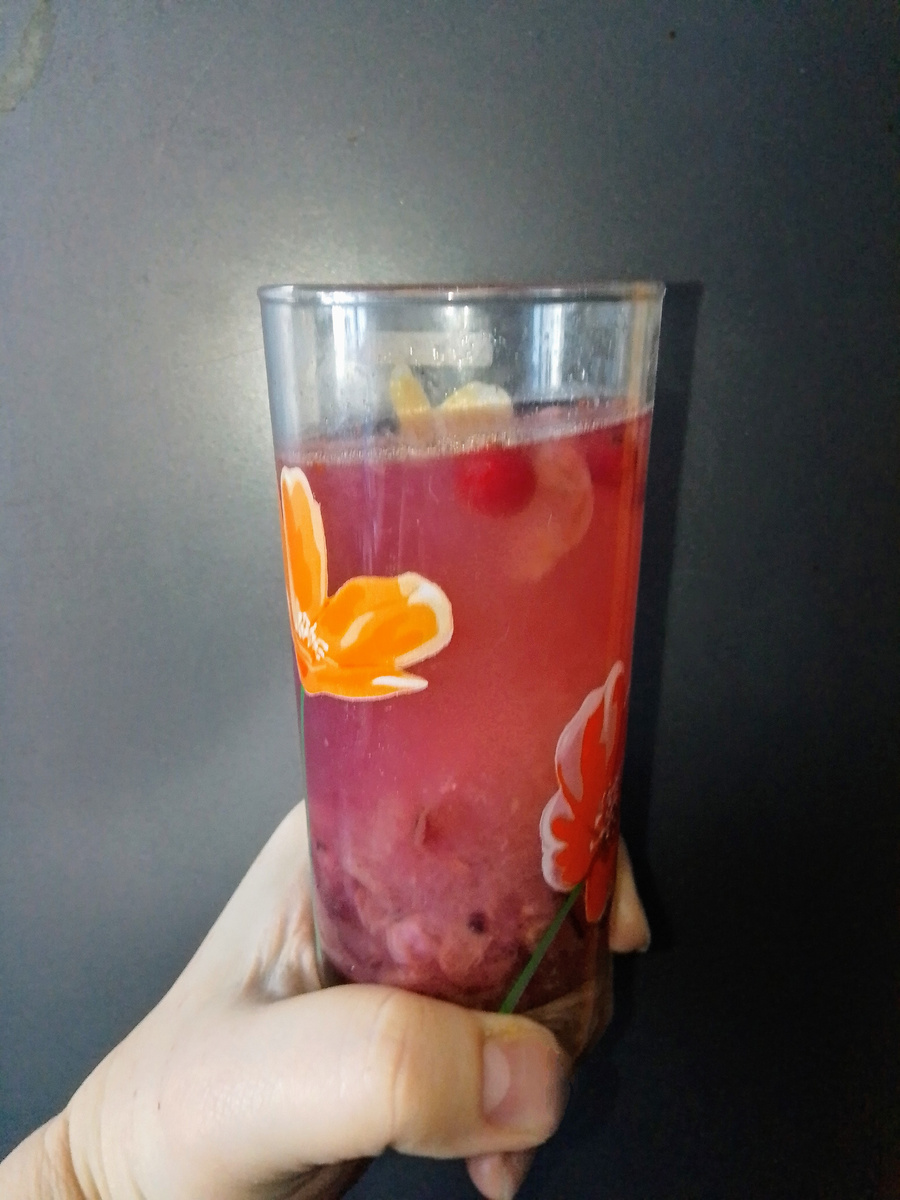 Желе из красной и чёрной смородины