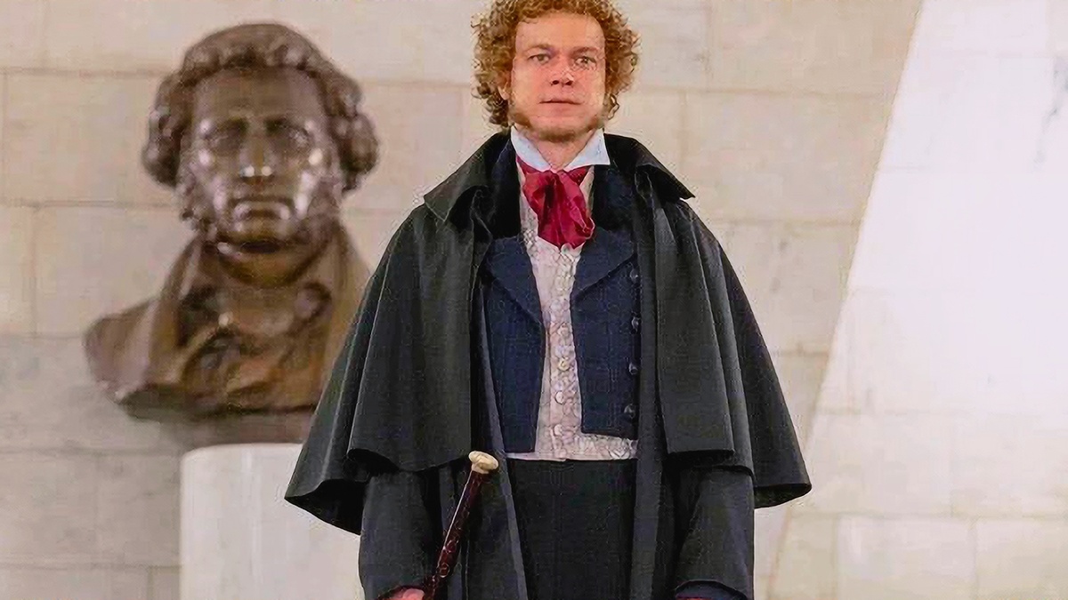 Он памятник воздвиг себе...пока нерукотворный 