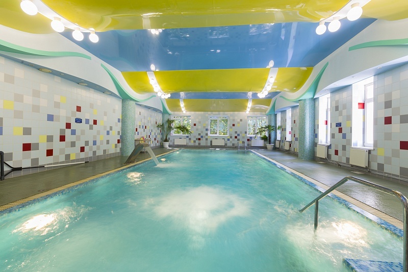 Бассейн в санатории "30 лет Победы" в Железноводске