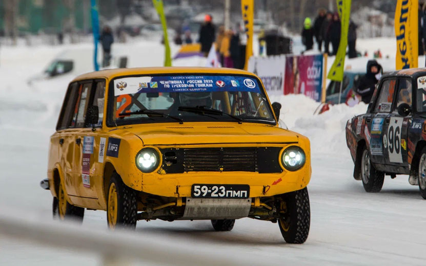    Колесами кверху, без лобового: как прошел второй этап Чемпионата России по трековым гонкам