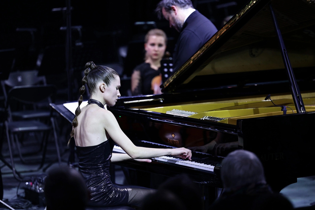    Мария Черная