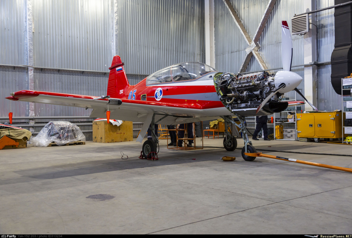 Як-152, один из опытных образцов для летных испытаний. Фото: RussianPlanes.Net.