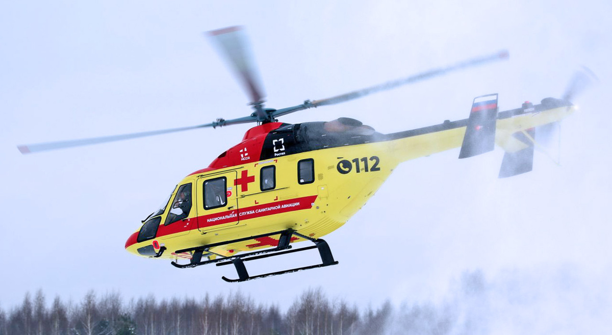 Легкий вертолет «Ансат» в варианте для российской санитарной авиации, фото начала 2020-х годов