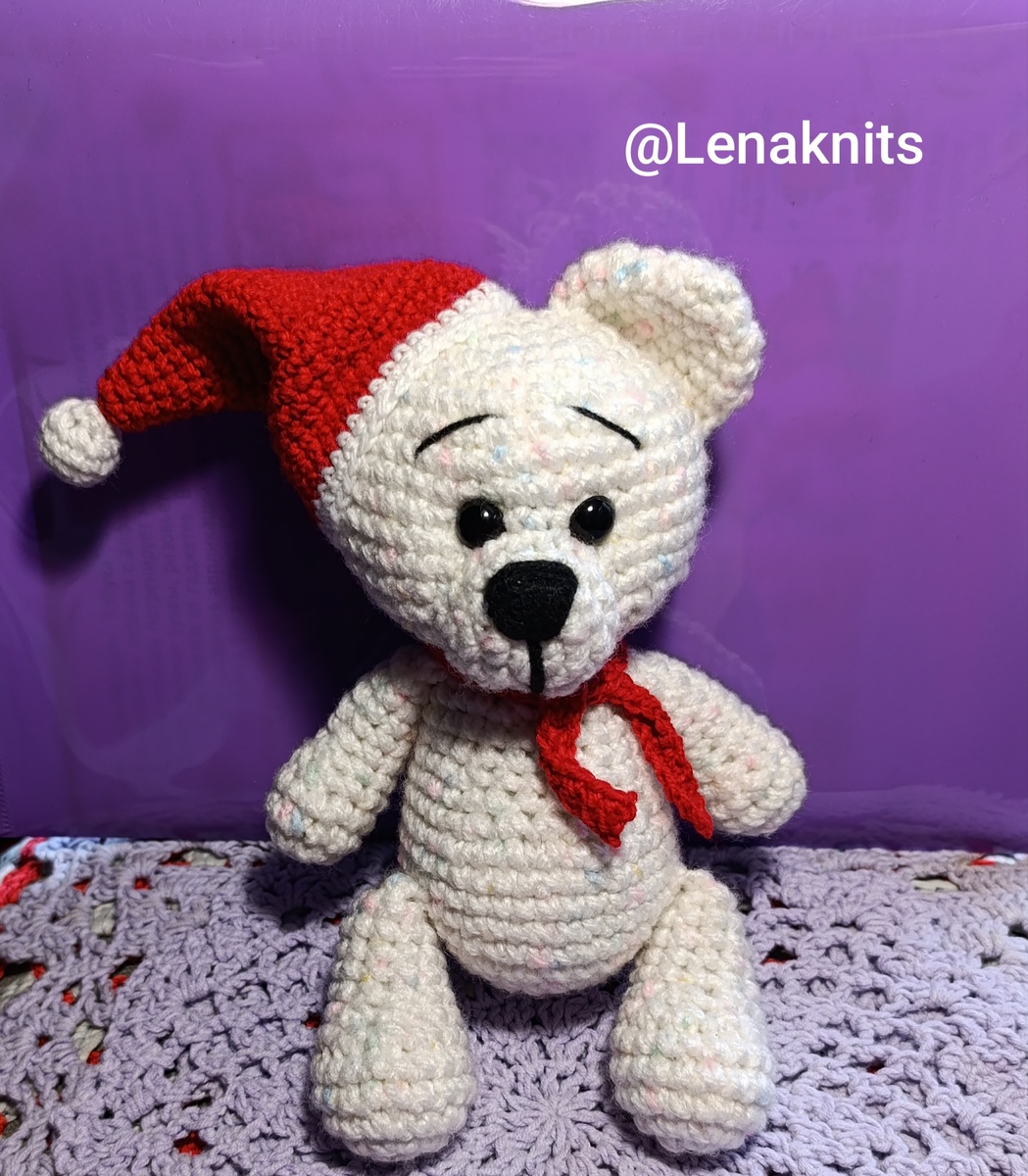 Вот такой мишутка вышел.