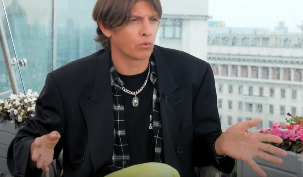    Влад Лисовец. YouTube-канал "Надежда Стрелец"