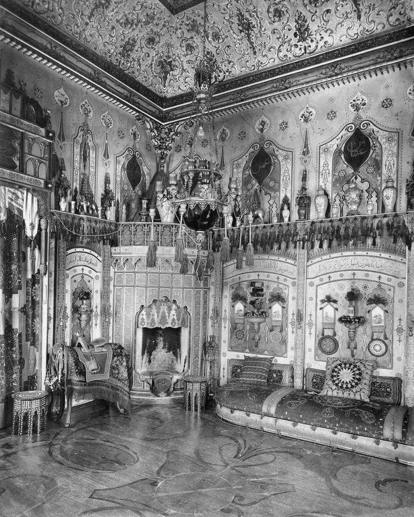 Фотографии из интернета