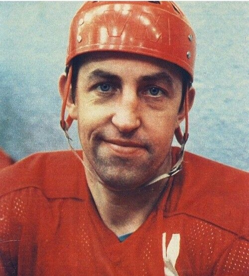 Фото с яндекс.картинки (Б.Михайлов)