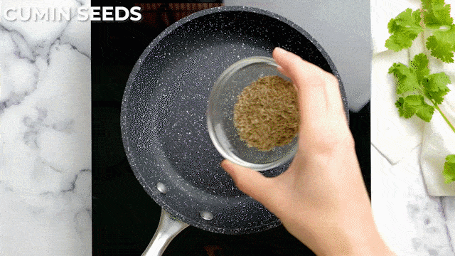 Маленький лайфхак: чуть обжаренные семена тмина ярче отдают и раскрывают его вкус. Пробуйте!