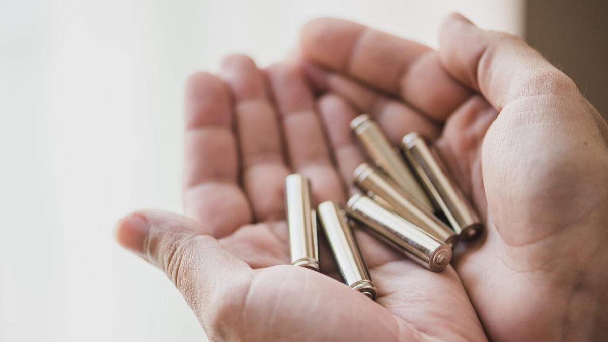    18 февраля установили День батарейки. Фото: freepik