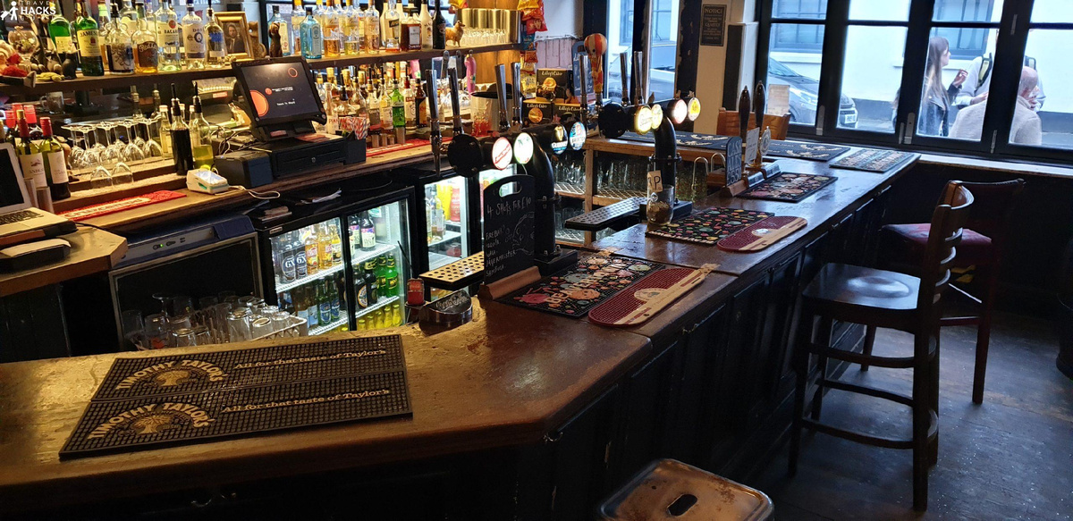 Пинта истории: как меняются британские пабы