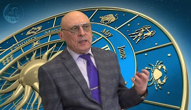 Александр Зараев. скрин с видео на YouTube-канале "Александр Зараев/Астролог".