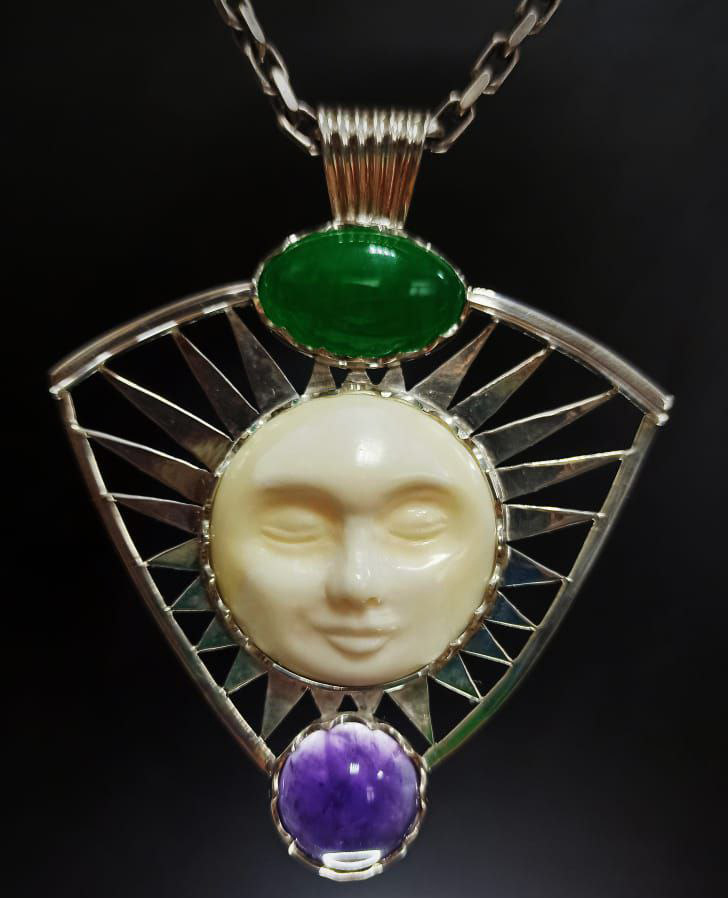 Кулон «Солнцестояние в Аркаиме».