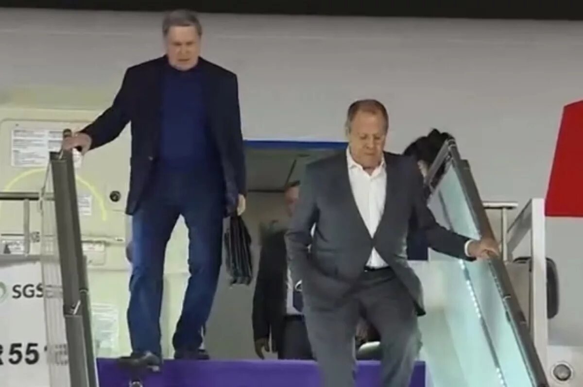    Маск оценил компетентность Лаврова и Ушакова, прибывших на переговоры с США