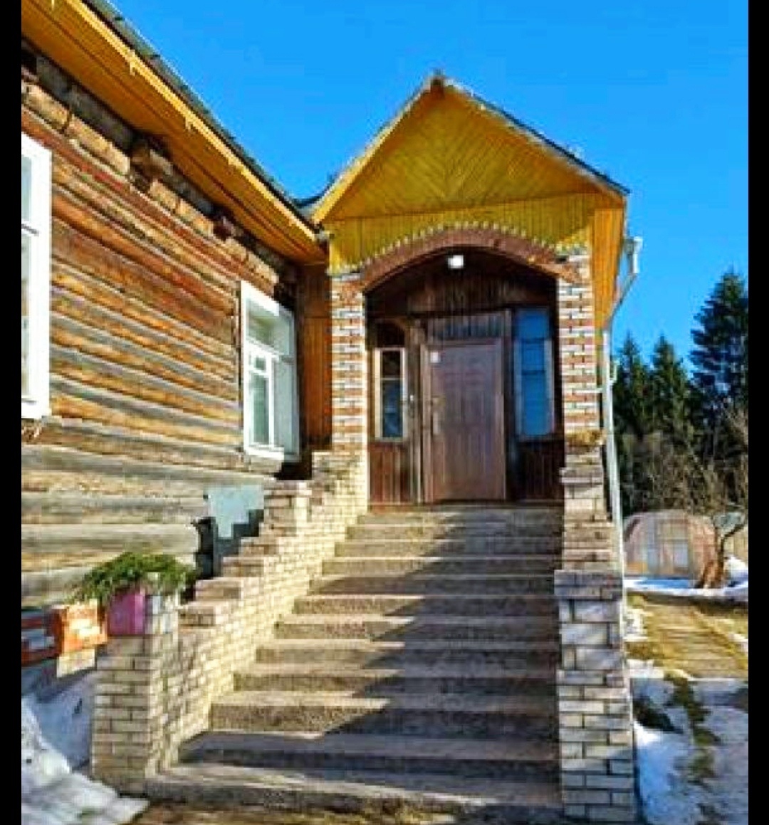 Парадный вход