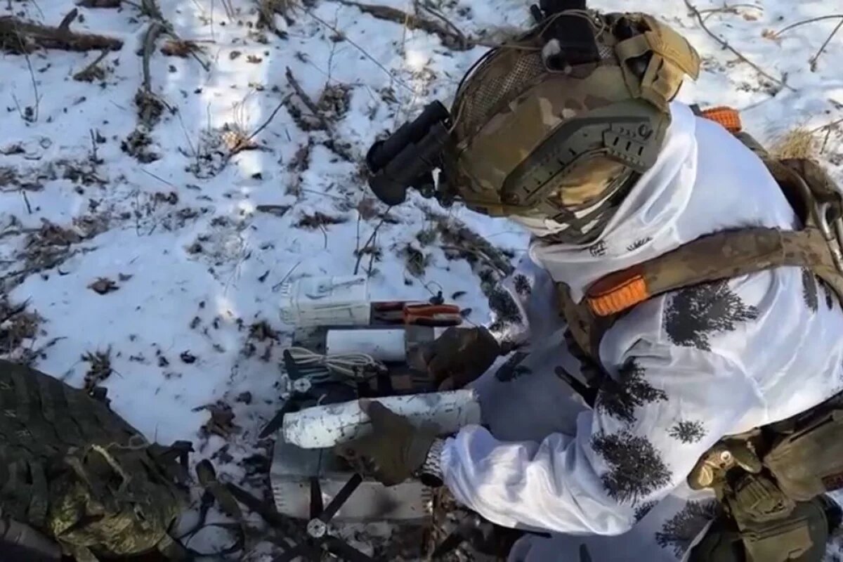    Снаряжение боевого дрона.