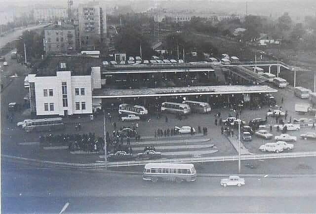 Автовокзал, город Донецк. 70 е годы.