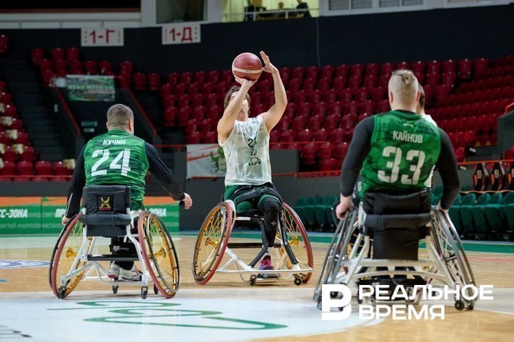 Баскетбол на колясках был первым видом спорта Старостина в ПОДА. Динар Фатыхов / realnoevremya.ru