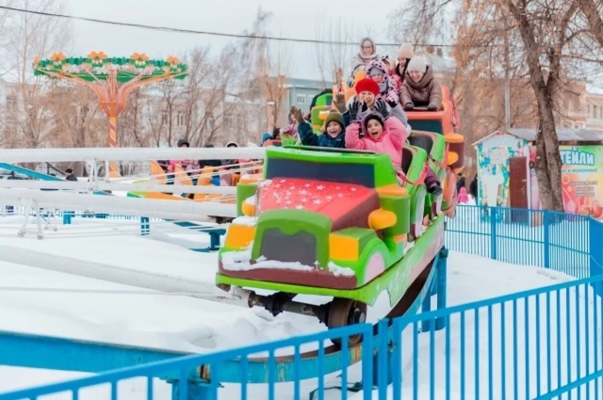    В кемеровском Парке Чудес на Масленицу заработают аттракционы
