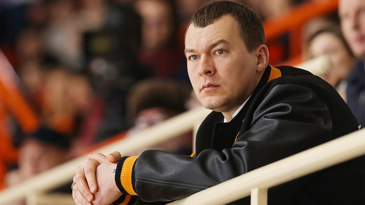    Максим Шмаков, photo.khl.ru