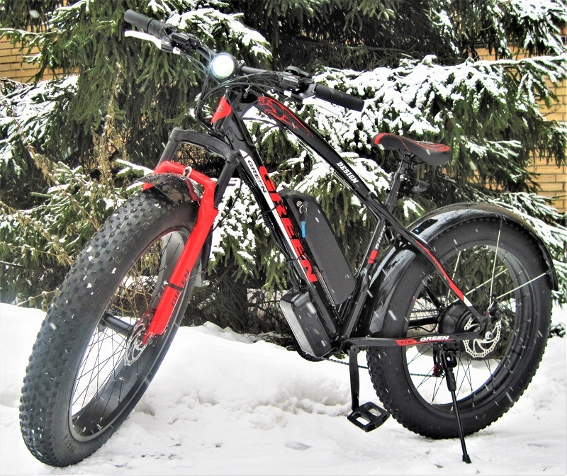 Фэтбайки легко справляются с разными сюрпризами зимы, например: