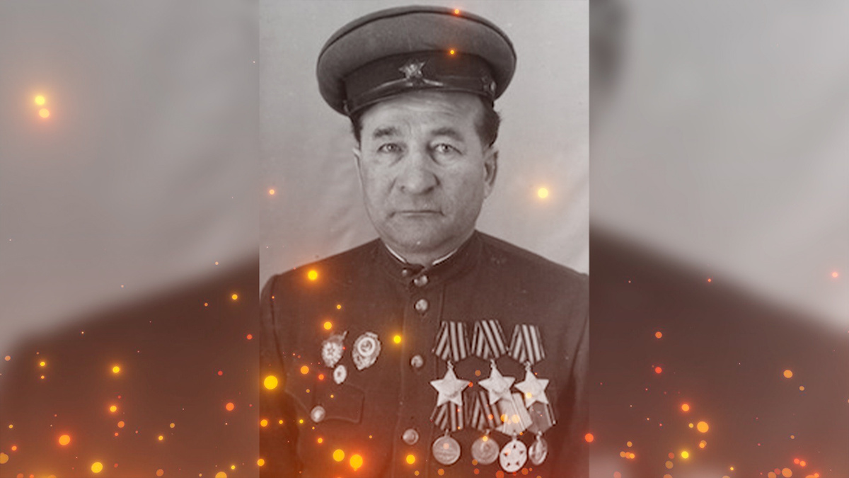 Полный кавалер ордена Славы - Тюлюпо Александр Гаврилович. Источник героипфо.рф