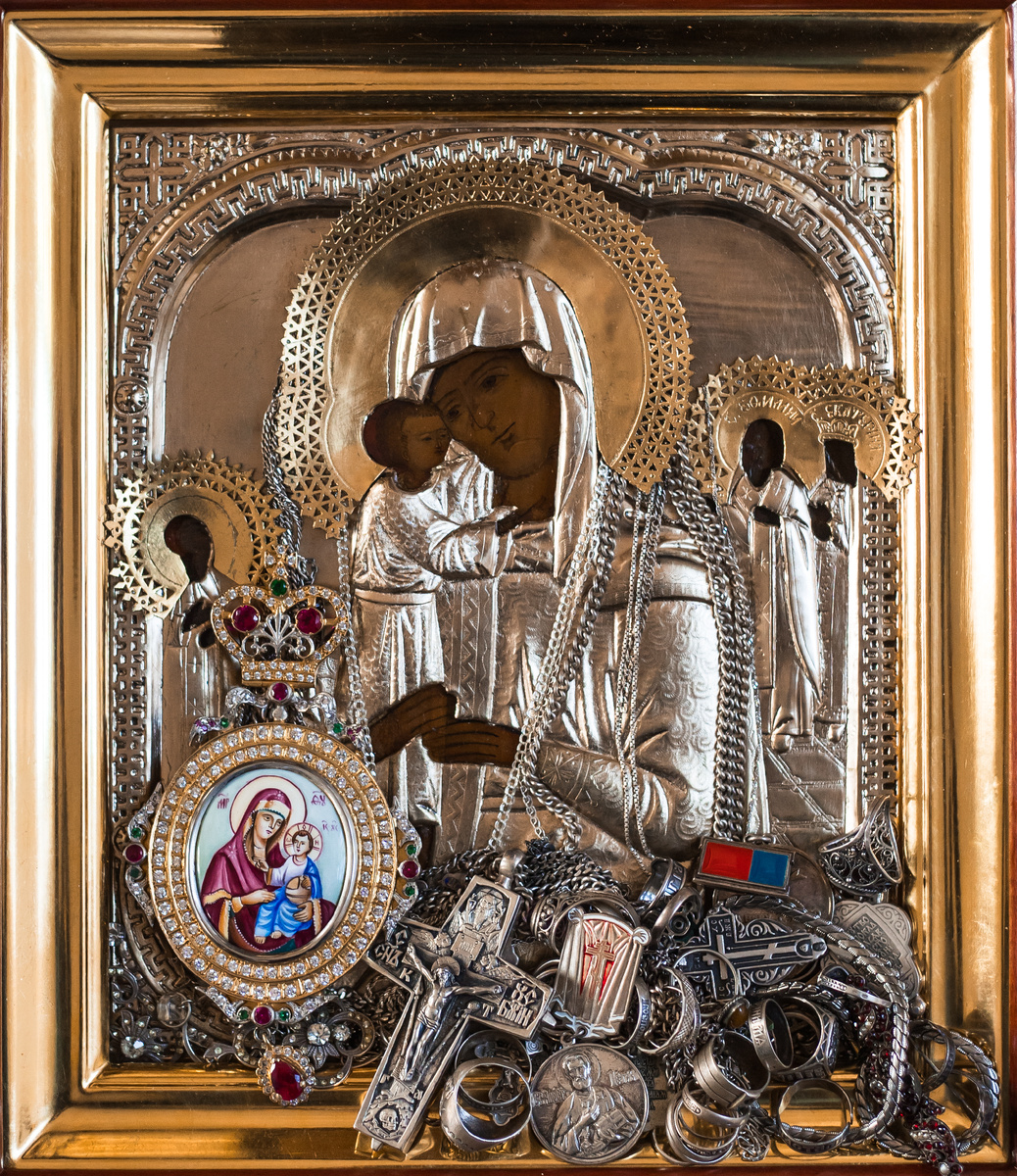 Икона Божией Матери «Взыскание погибших» в храме апостола и евангелиста Иоанна Богослова Санкт-Петербургской Духовной Академии