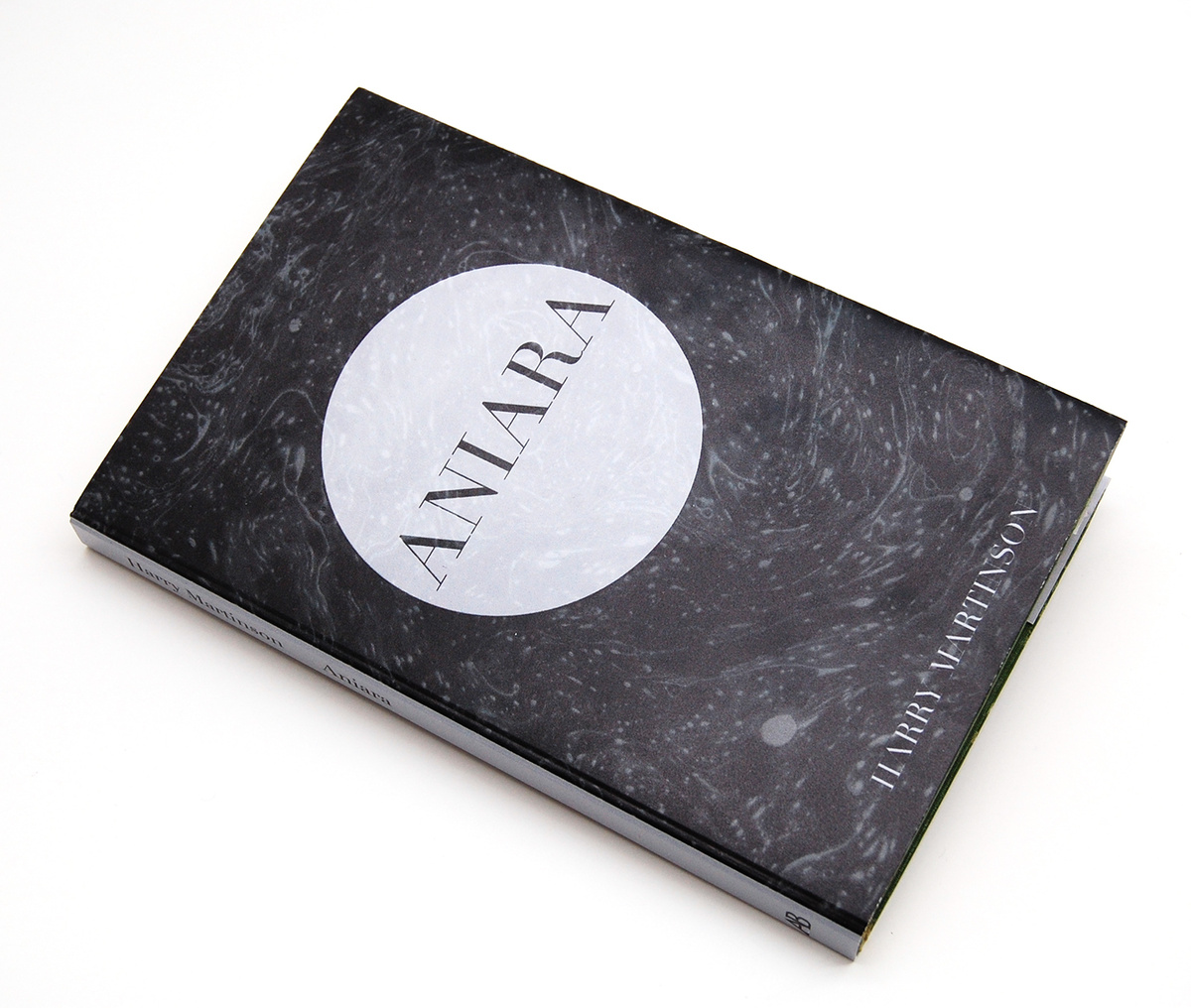 Книга "Аниара", автор Харри Мартинсон