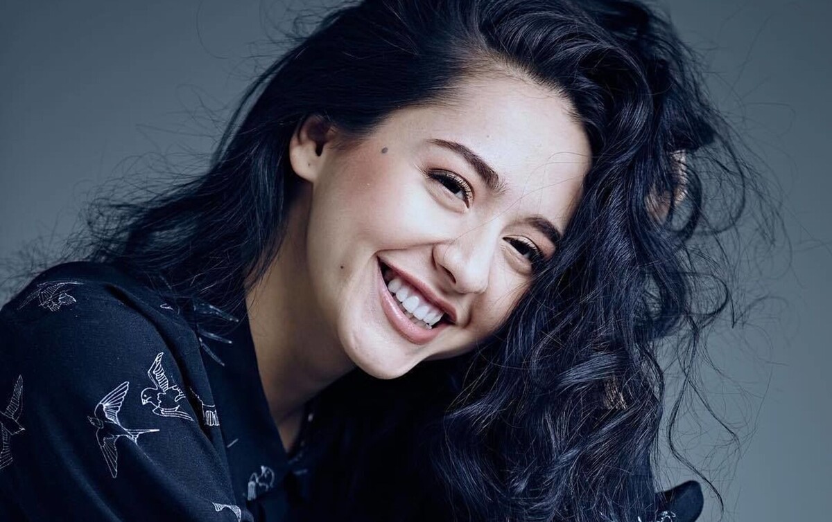 Певица Манижа