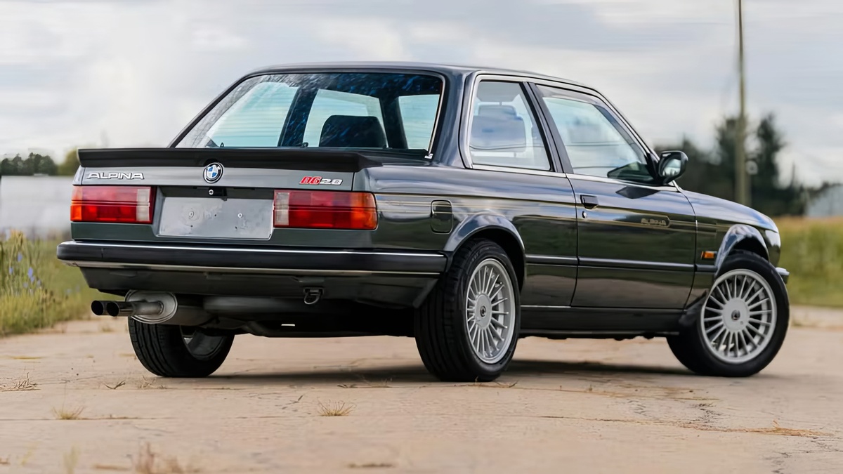 ©Bring a Trailer ©BMW