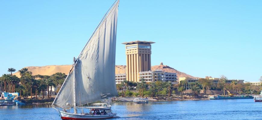 Photo by Abdullah Helwa on Unsplash