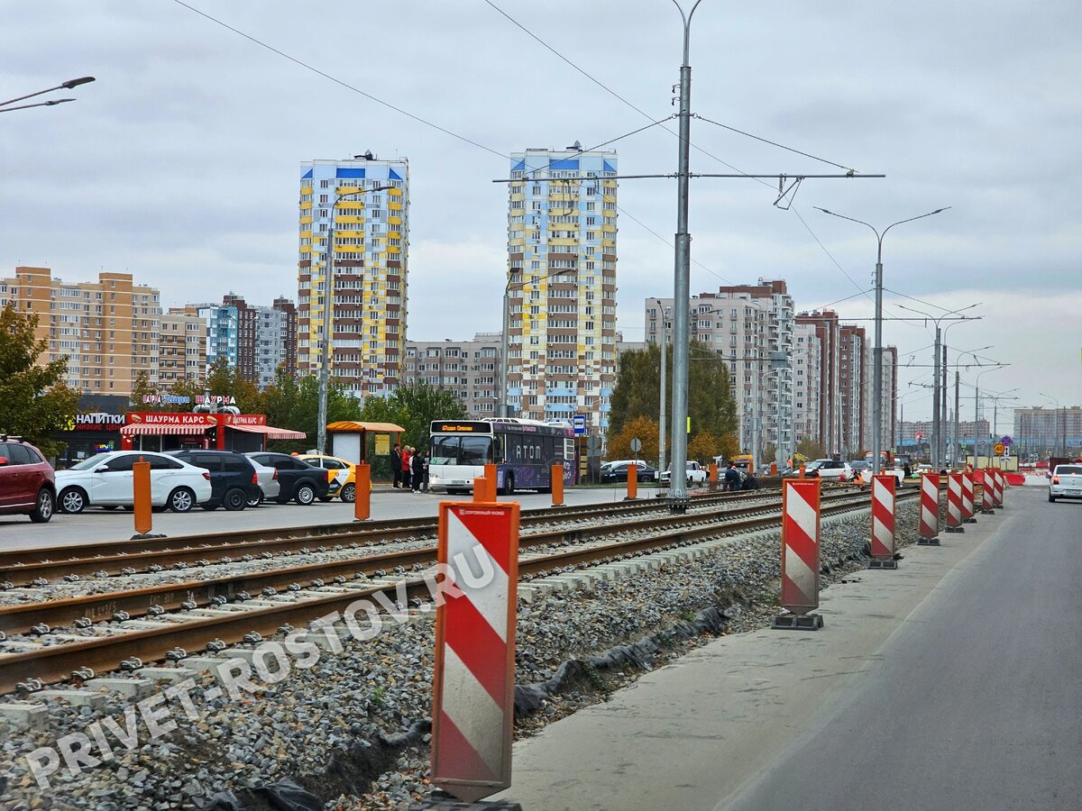  
Один из ключевых вопросов — хватит ли потока из Левенцовского микрорайона для экономической оправданности скоростного трамвая. Анализ показал, что текущий и прогнозируемый пассажиропоток из Левенцовки уже достаточен для стабильной загрузки линии. Более того, значительная часть жителей направляется в центр, а не по маршруту через Стачки, что делает данный проспект вовсе не обязательным для прохождения трамвайных путей.