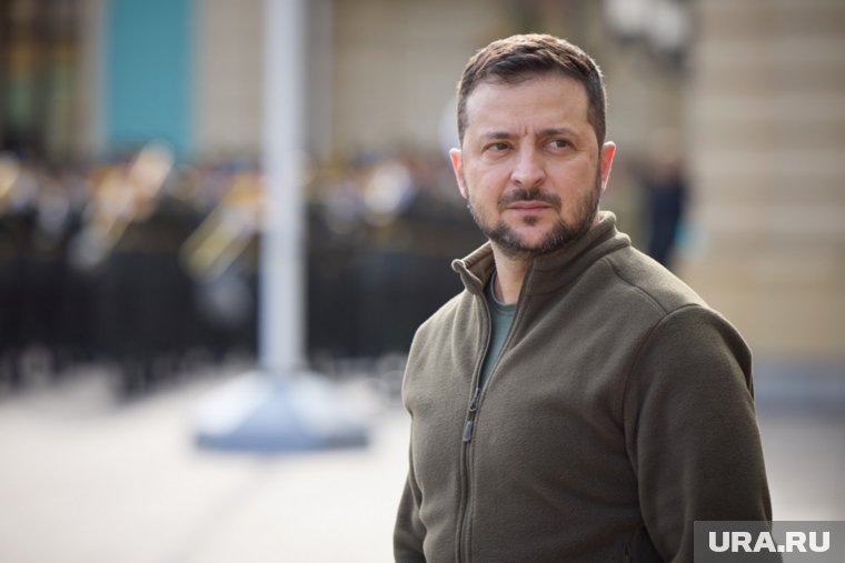    Кеннеди-младший предупредил Зеленского о прекращении постоянной поддержки Киева со стороны США