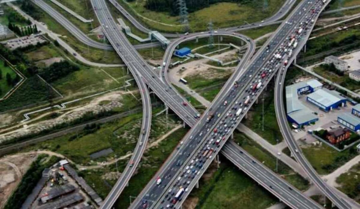     Магистраль. Источник: rbc.ru Автор фото: Чиженок Александр