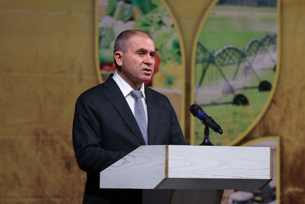    Константин Рачаловский.