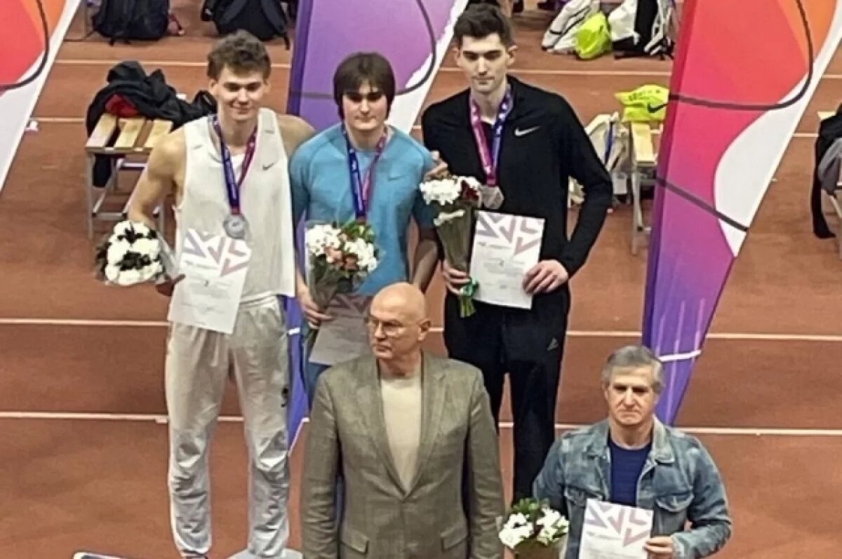    Брянские легкоатлеты завоевали две медали на юниорском первенстве России