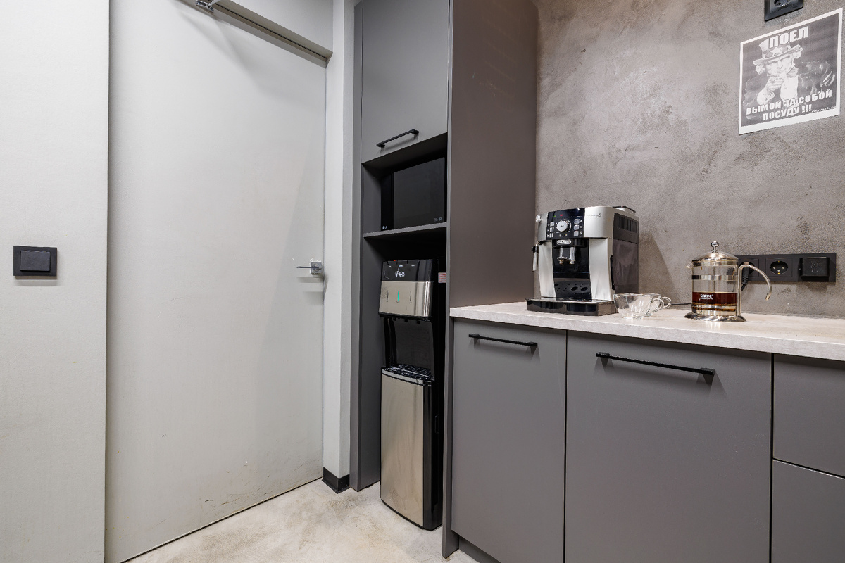 С каждым годом всё больше организаций отказываются от кулеров и переходят на систему «Питьевой режим»