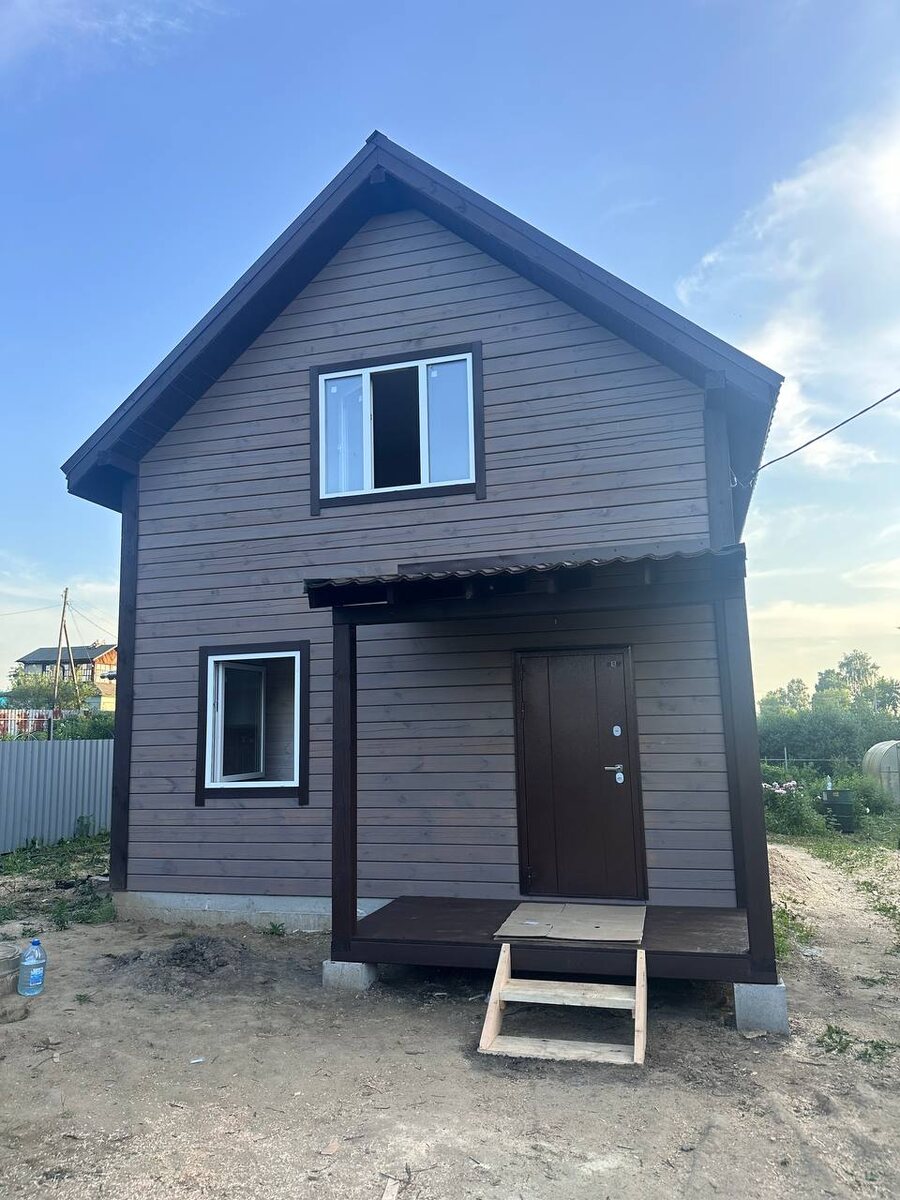 Дом снаружи