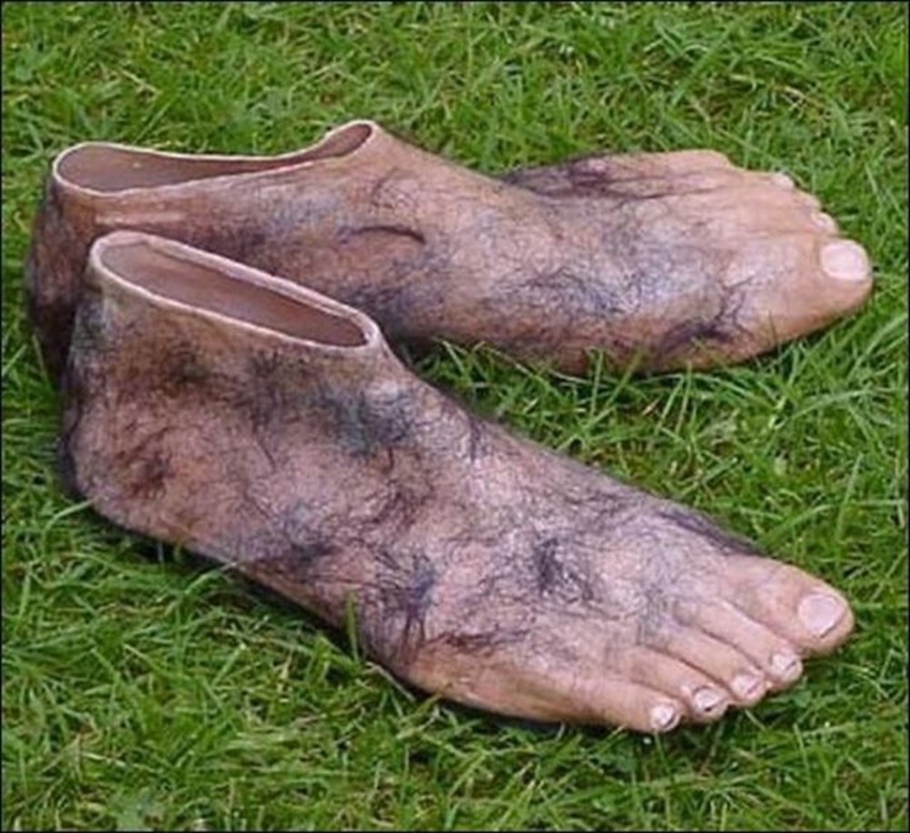 А это ступни-тапочки для "Властелина Колец" (фото kinopoisk.ru).