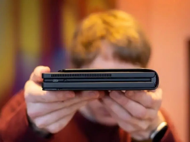    Дизайн ноутбука Lenovo со складным экраном раскрыт надёжным источником