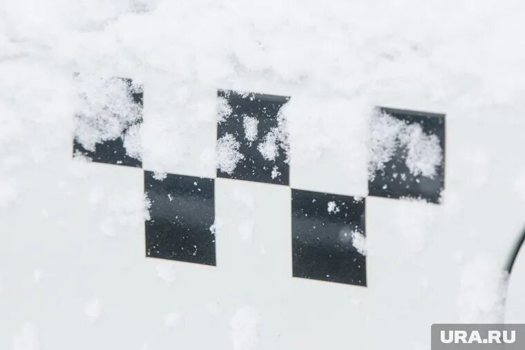 Жители Тюмени не хотят, чтобы в такси их возили иностранцы. Фото: Илья Московец © URA.RU