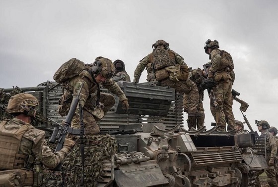    Социальные сети