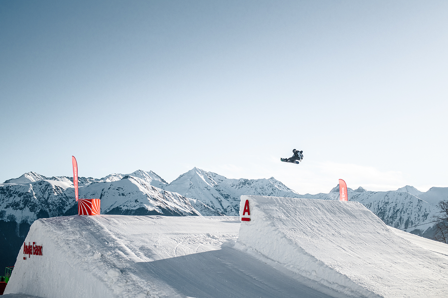    Дельфин, GUF и «Сироткин»: New Star Camp анонсировал лайнап (фото 2)