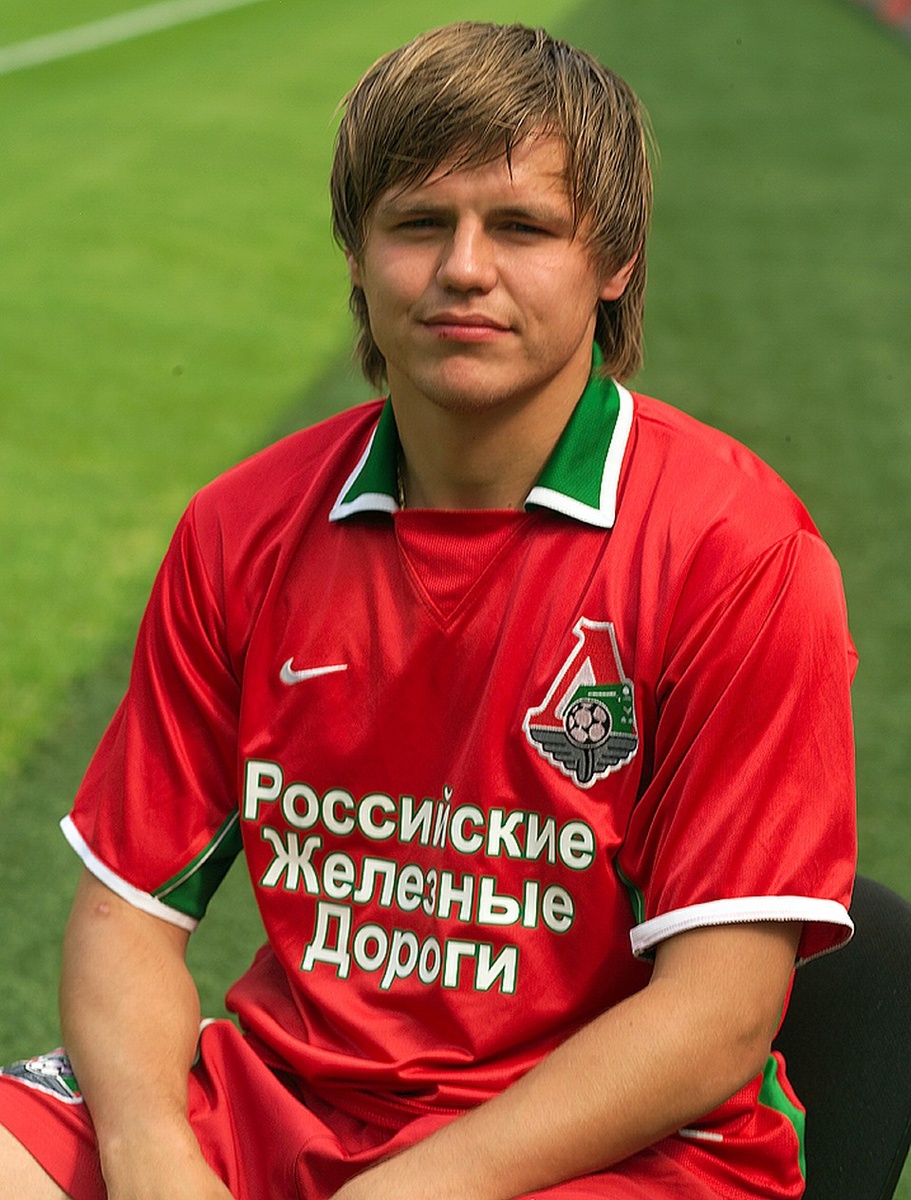    Пименов – двукратный чемпион и обладатель Кубка России в составе "Локомотива". с сайта ФК "Локомотив" (Москва).