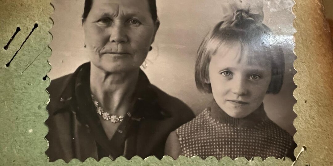 Для моих зрителей подготовила коротко о своей жизни публикацию, смотрите, задавайте вопросы....