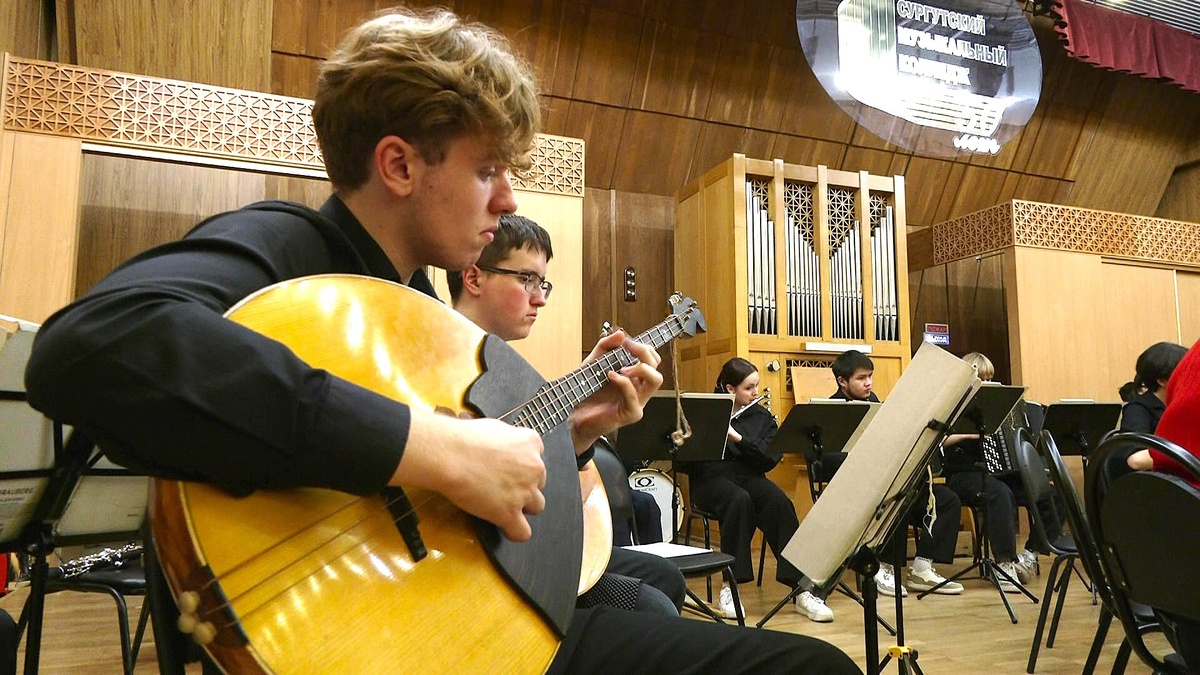    Студенты Сургутского музыкального колледжа готовятся к гастролям по Югре