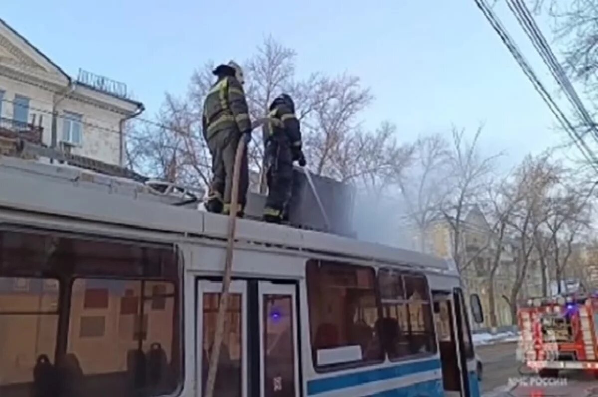    В Самаре в троллейбусе загорелся реостат